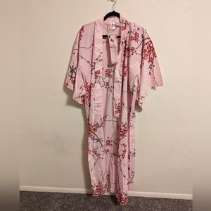 Smithsonian Institution Medium Cherry Blossom Yukata, Brand New Never Worn